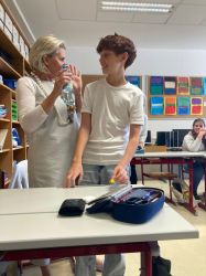 Stil Und Etikette   Marz 2024   03